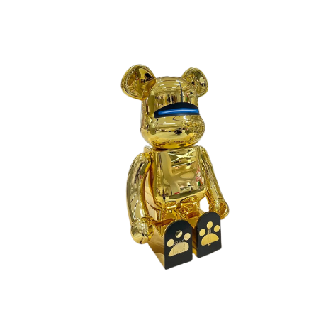 Bear Statues by Ethan Goldstein _  metal gold